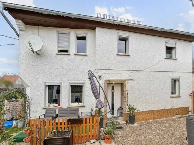 Einfamilienhaus mit großem Grundstück, Garage und Nebengelass in Weimar Gaberndorf
