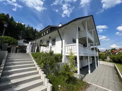 Attraktives Einfamilienhaus mit Einliegerwohnung in Memmingen-Eisenburg