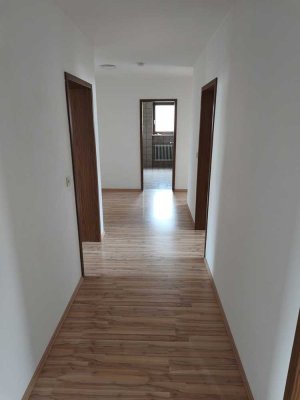 Helle 4-Zimmer Wohnung mit Garage in Schrobenhausen