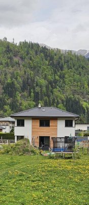 Traumhaftes Einfamilienhaus in Tischlerqualität – Neubau 09/2022