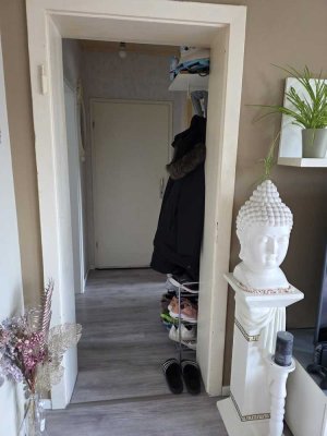Vollständig renovierte 2-Zimmer-Wohnung mit Balkon in 52222, Stolberg