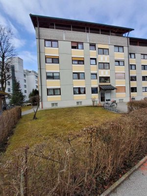 Zentral gelegene 4 Zi.- Wohnung in Wolfratshausen