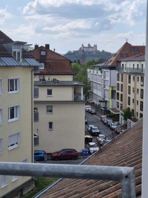 3-Zimmer-Wohnung mit freiem Festungsblick
