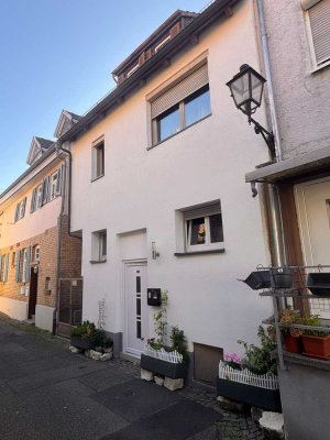 Doppelhaushälfte mit sep. Gartengrundstück und Gartenhaus