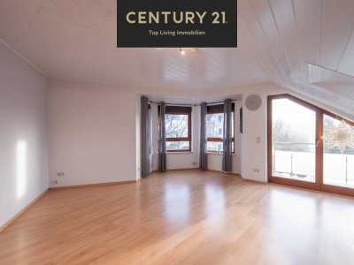Dachgeschosswohnung mit Weitblick & Wohlfühlcharakter