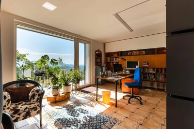 Villa mit Seeblick