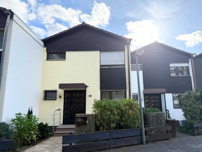 ZEITLOS & ZUVERLÄSSIG – Top-Gepflegtes Reihenmittelhaus mit Garten & Garage in ruhigem Wohngebiet