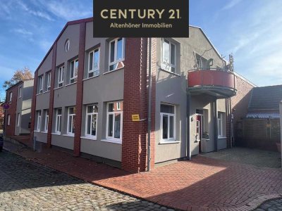 Provisionsfrei! Drei Zimmer Erdgeschoss-Komfortwohnung mit Parkplatz im Herzen Schüttorfs!