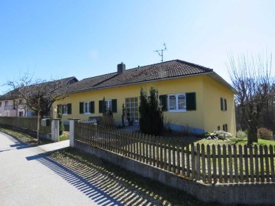Einfamilien-Landhaus m. ELW im Bungalowstil absolut ruhige, unverbaubare Aussichtslage Nähe Lalling