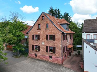 Ländliche 2-Zimmer-Dachgeschoss-Wohnung in Kaiserslautern
