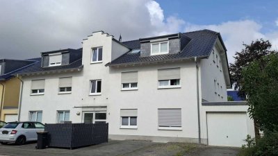 Sehr gut gelegene und  gepflegte 3-Zimmer-Dachgeschosswohnung mit Balkon in Weilerswist