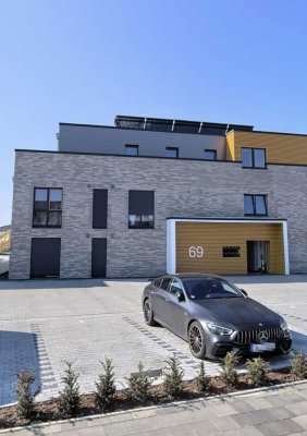 Exklusive, neuwertige  Zimmer Erdgeschosswohnung mit Terrasse und Garten sowie EBK in Ibbenbüren zu