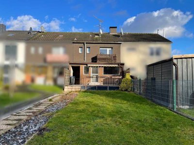 FAMILIENFREUNDLICHES REIHENMITTELHAUS MIT CHARME UND POTENZIAL IN KÖNIG-LUDWIG !!!