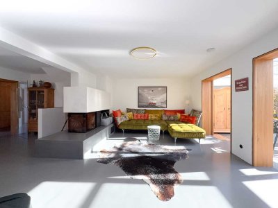 Exklusive Doppelhaushälfte in Breitbrunn: modern, lichtdurchflutet, seenah