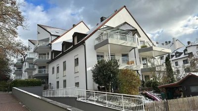 Helle 2-Zimmer-Wohnung mit Balkon im 2. OG in Landshut-Berg