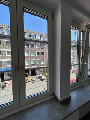 Df-Altstadt, ruhige und helle 2 Zimmer Wohnung