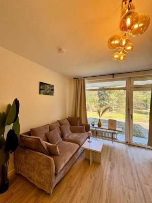 Erstbezug nach Kernsanierung – stilvolle möblierte 2‑Zimmer‑Wohnung mit großer Terrasse nahe Ohlsdor