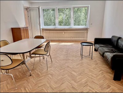 Umfangreich sanierte 5 Zi.-Wohnung in Top-Lage
