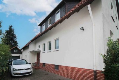 Zweifamilienhaus mit Einliegerwohnung in Ronnenberg – ruhig, vielseitig