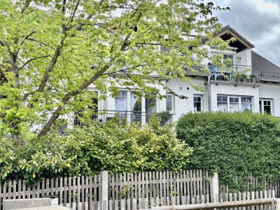 Ihr ruhiger Rückzugsort im Grünen – Dachgeschossflair in Forstenried