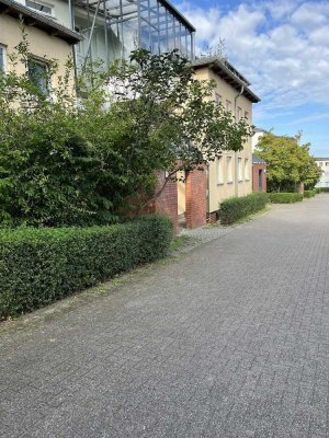 besonders geschnittene Wohnung im Grünen für eine Person - Brandenburger WBS erforderlich