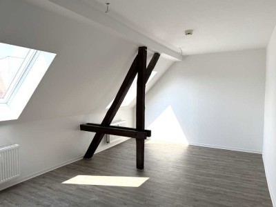 HERBSTAKTION: Frisch saniert in beliebter Studentenlage, WG-geeignet mit EBK!