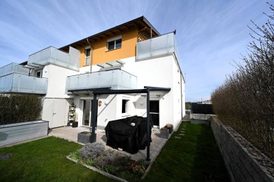 NUSSDORF | Familienfreundliche 4-Zimmerwohnung mit Garten &amp; Carport