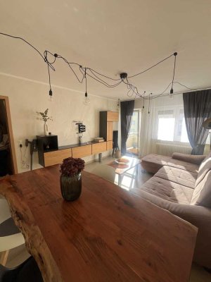 Modern möblierte Wohnung, Möbelübernahme möglich!