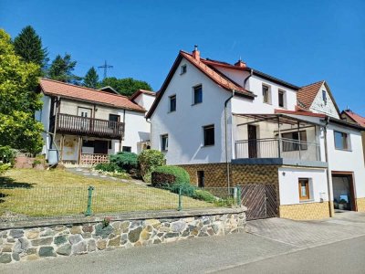 Großzügiges Ein- oder Mehrfamilienhaus mit Einliegerwohnung in ruhiger Waldrandlage