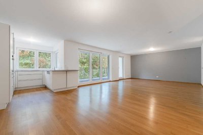 Helle 3-Zimmer-Wg. mit geh. Innenausstattung, TG-Stellplatz und 2 Balkonen (barrierefrei)