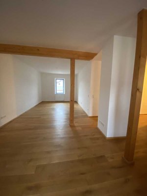 Charmante Wohnung in einer harmonischen, rauchfreien und respektvollen Gemeinschaft