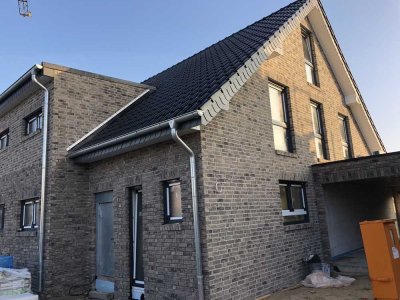 VON PRIVAT! Top moderne Doppelhaushälfte in Goch-Pfalzdorf