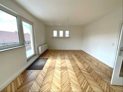 Stilvolle Dachgeschosswohnung in begehrter Lage