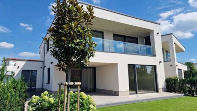 Luxus pur! Moderne "DHH" als Wohnungseigentum im Erstbezug am Rosenhang