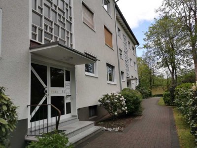 Gepflegte, ruhige 3-Zimmer-Hochparterre-Wohnung mit Balkon in Siegen (Uni-nähe)