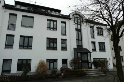 Lichtdurchflutete Wohnung mit großzügigem Grundriss ideal für Eigennutzer und Kapitalanleger