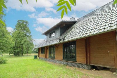 Einfamilienhaus mit originaler Spreewaldscheune in idyllischer Alleinlage auf 6 Hektar Naturparadies