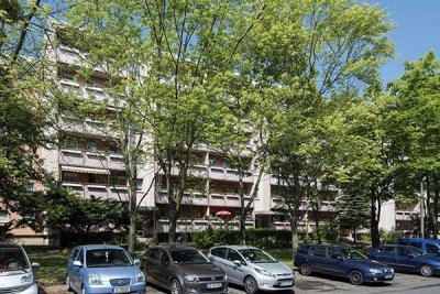 Renovierte 3-Raum-Wohnung mit Balkon!