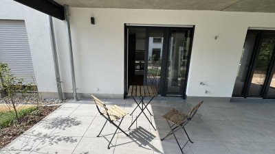 Erstbezug! Voll möbliertes 1-Zimmer-Apartment mit Terrasse & TG-Stellplatz am Galgenberg