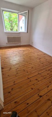 2-Zimmer-Wohnung in Berlin Reinickendorf von Privat mietfrei