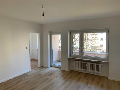 Frisch sanierte, provisionsfreie  Wohnung mit großem Balkon in Nürnberg