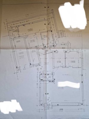 Frisch renovierte 5-Zimmer-Wohnung mit eigenem Garten in zentraler Lage – Besichtigungen ab sofort!