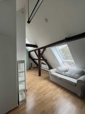 Befristet: Möblierte 1-Zimmer-Wohnung in Neuehrenfeld