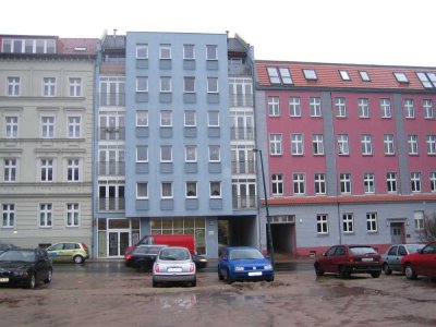 3-Zimmer  Wohnung im 1.OG mit Balkon , PKW-Stellplatz, in Bahnhofsnähe