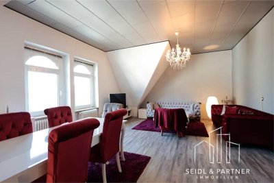 Charmante 5-Zimmer Altbau-Maisonettewohnung mit Kamin