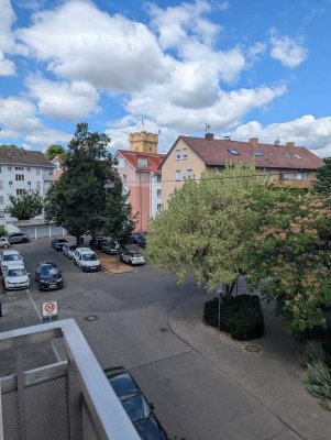 Helle Wohnung im Zentrum 900 € - 73 m² - 3.0 Zi.