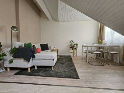 ++Kapitalanlage++ Moderne 2-Zimmer-Dachgeschosswohnung mit Garagenstellplatz in Südstadtlage