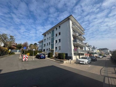 SKYLINEBLICK! Schön geschnittene 3-Zimmer-Wohnung am Villaberg!