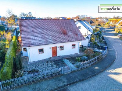 Wunderschönes Fertigteilhaus mit Pool und Doppelgarage in Ottersleben zu verkaufen!