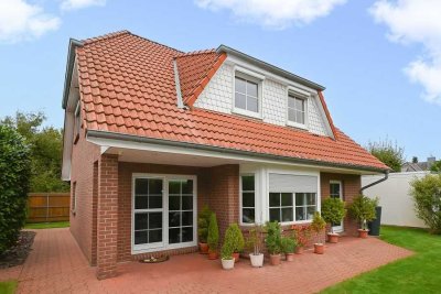 Gepflegtes Einfamilienhaus,Landhausstil  in ruhiger Lage aber stadtnah